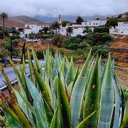 Semesterbostad Nagallo